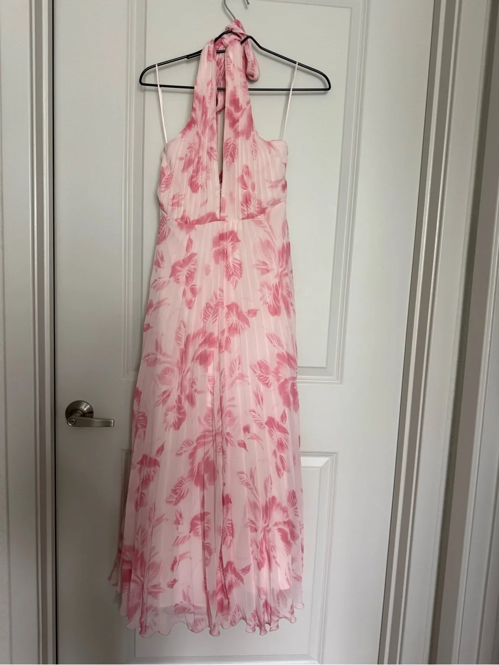 NWT Abercrombie Pink Floral Pleated Halter Dress